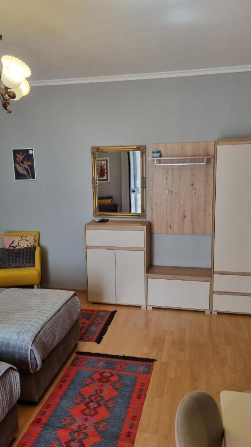 Ciak Apartment 2 Tirana Kültér fotó